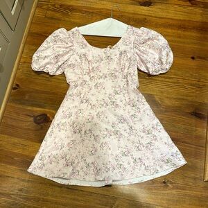 Hyacinth house size medium pink dress, worn once and dry cleaned